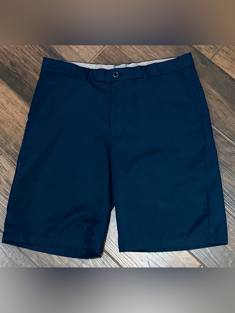 Attack Life by Greg Norman Navy Golf Shorts Sz 32W